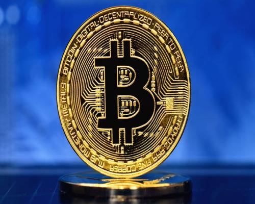 Bitcoin Poised for Further Dip Amid Waning ETF Demand, JPMorgan Warns