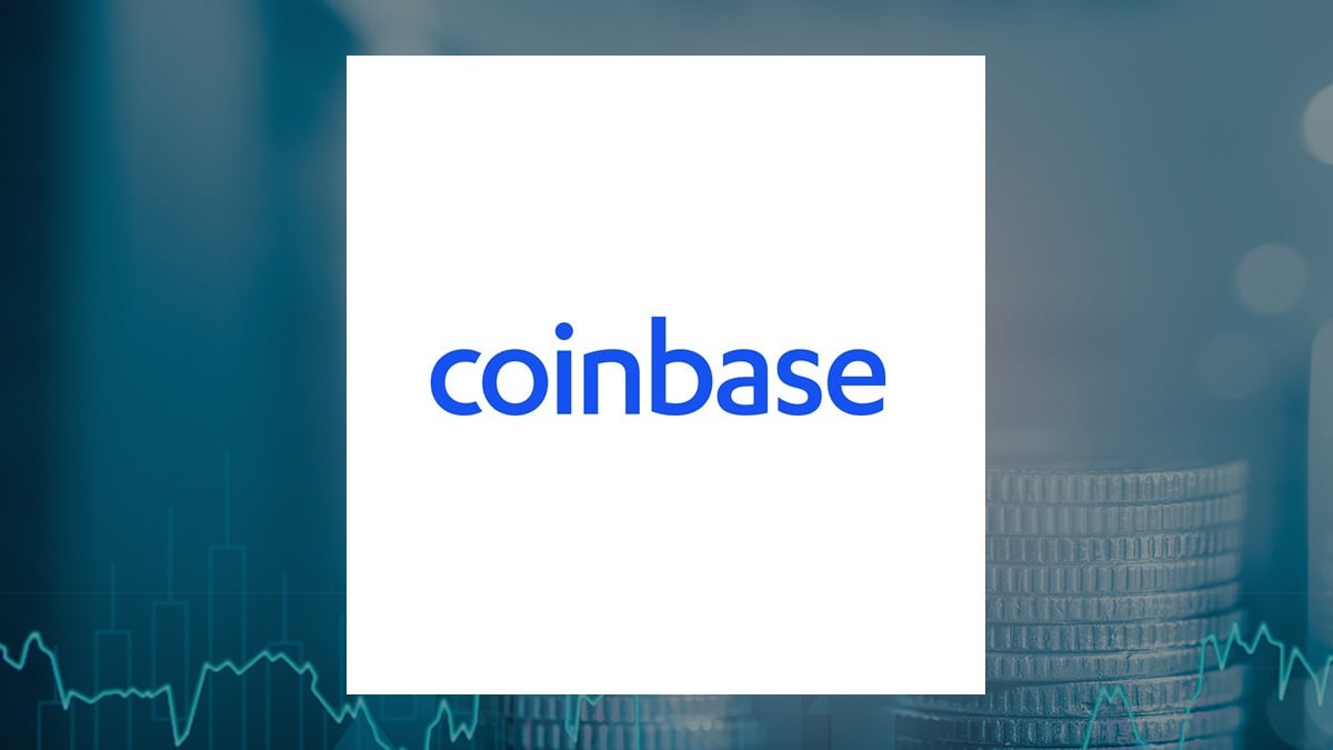 Coinbase Global Director Sells Shares Amid Market Volatility