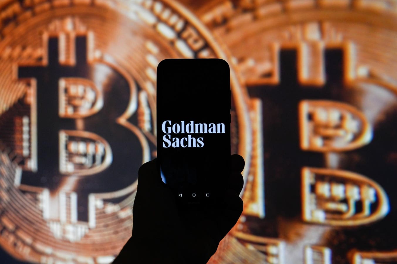 Goldman Sachs Clients Eye Crypto Market Amid Institutional Surge