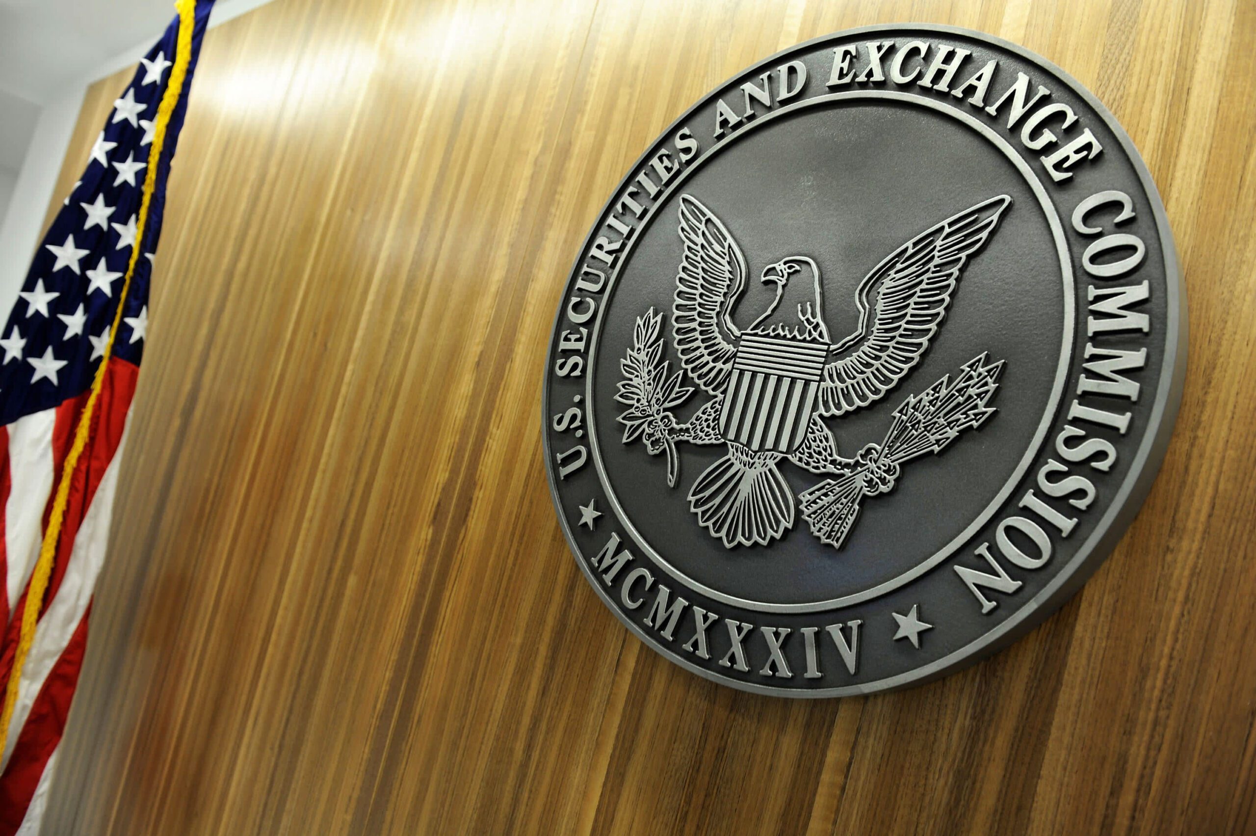 Gensler, Vorsitzender der US-Börsenaufsicht SEC (Securities and Exchange Commission), kritisiert Kryptowährungsunternehmen wegen der Umgehung von Offenlegungen und warnt vor rechtlichen Konsequenzen