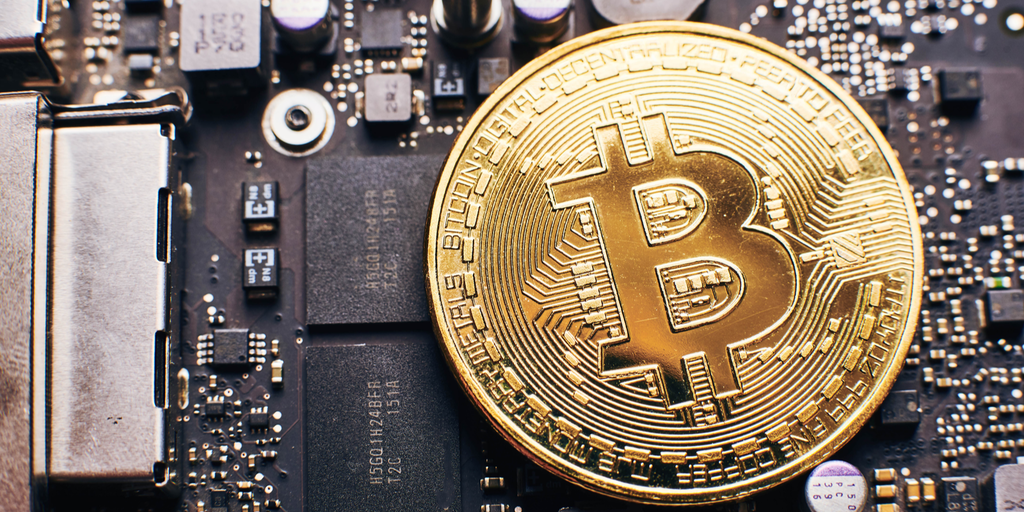 Bitcoin Mining Firm IREN Soars Ahead of Halving, Secures Funding for Massive Expansion