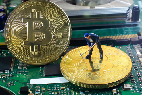 Bitfarms Navigates Market Turbulence, Sustains Bitcoin Mining Growth