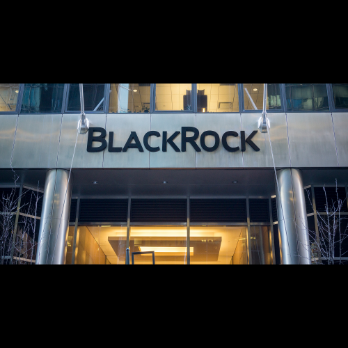 BlackRock의 비트코인 ​​ETF 보유량이 급증하며 투자자 신뢰도가 높아지고 있음을 나타냅니다.