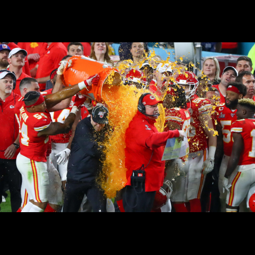 Gatorade Bath Mystery der Chiefs: Lila Regeln, Orange Wetten steigen für Super Bowl 58