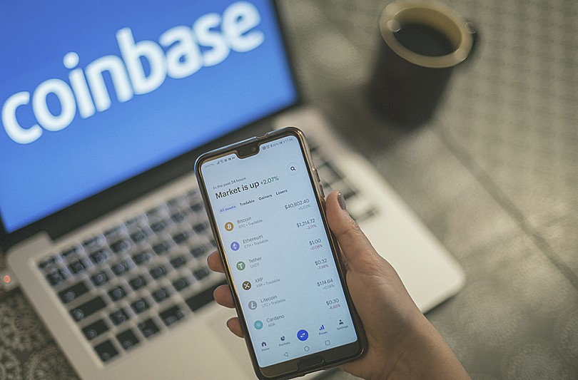 Coinbase dévoile son intention de lister l'altcoin controversé Arkham (ARKM)