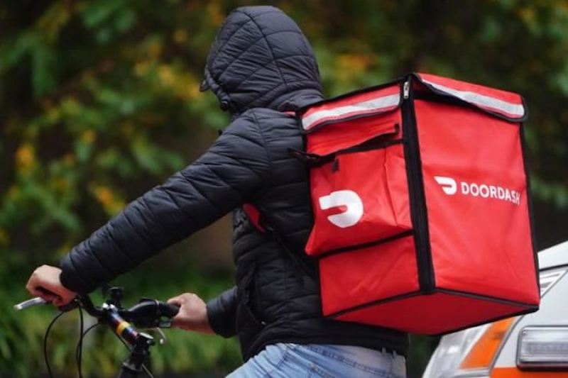 BofA Securities relève l'objectif de cours de DoorDash à 155 $, citant une forte croissance et un profil de profit élevé