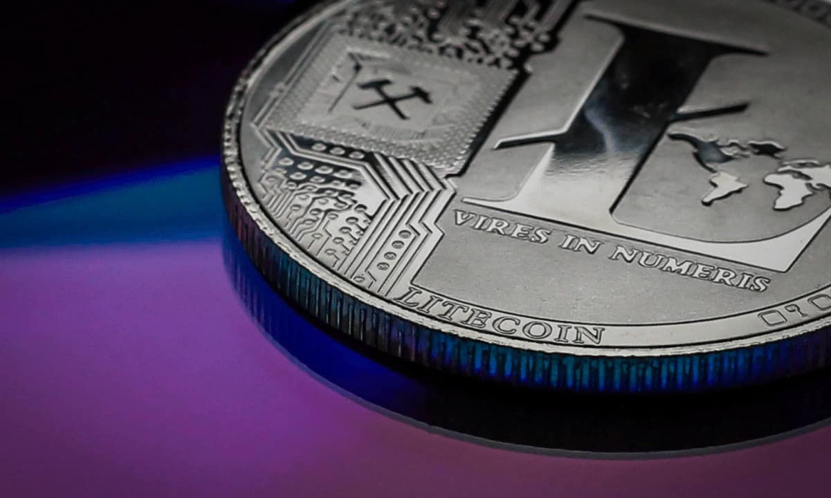 La classification des matières premières stimule la hausse du Litecoin dans un contexte de marchés volatils