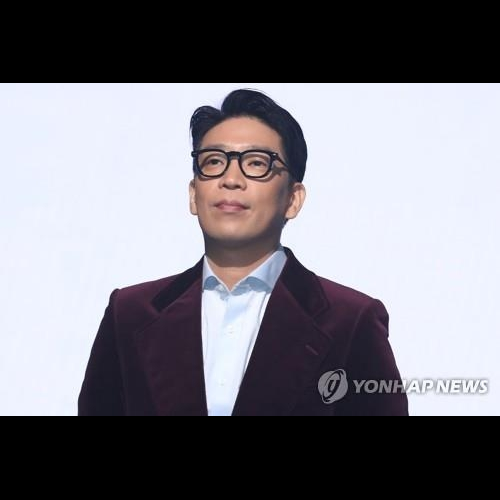 Le chanteur MC Mong (de son vrai nom Shin Dong-hyun, 44 ans) s'est plaint d'un "traumatisme du procès" et a été interrogé comme w.. - MK