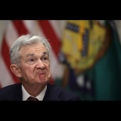 Bitcoin Market Fluctuates Amid Uncertainty from the Fed and Anticipated Supply Reduction