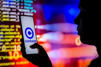 Coinbase Ventures into Canada's Crypto Market, Expanding Globally Amidst Regulatory Scrutiny