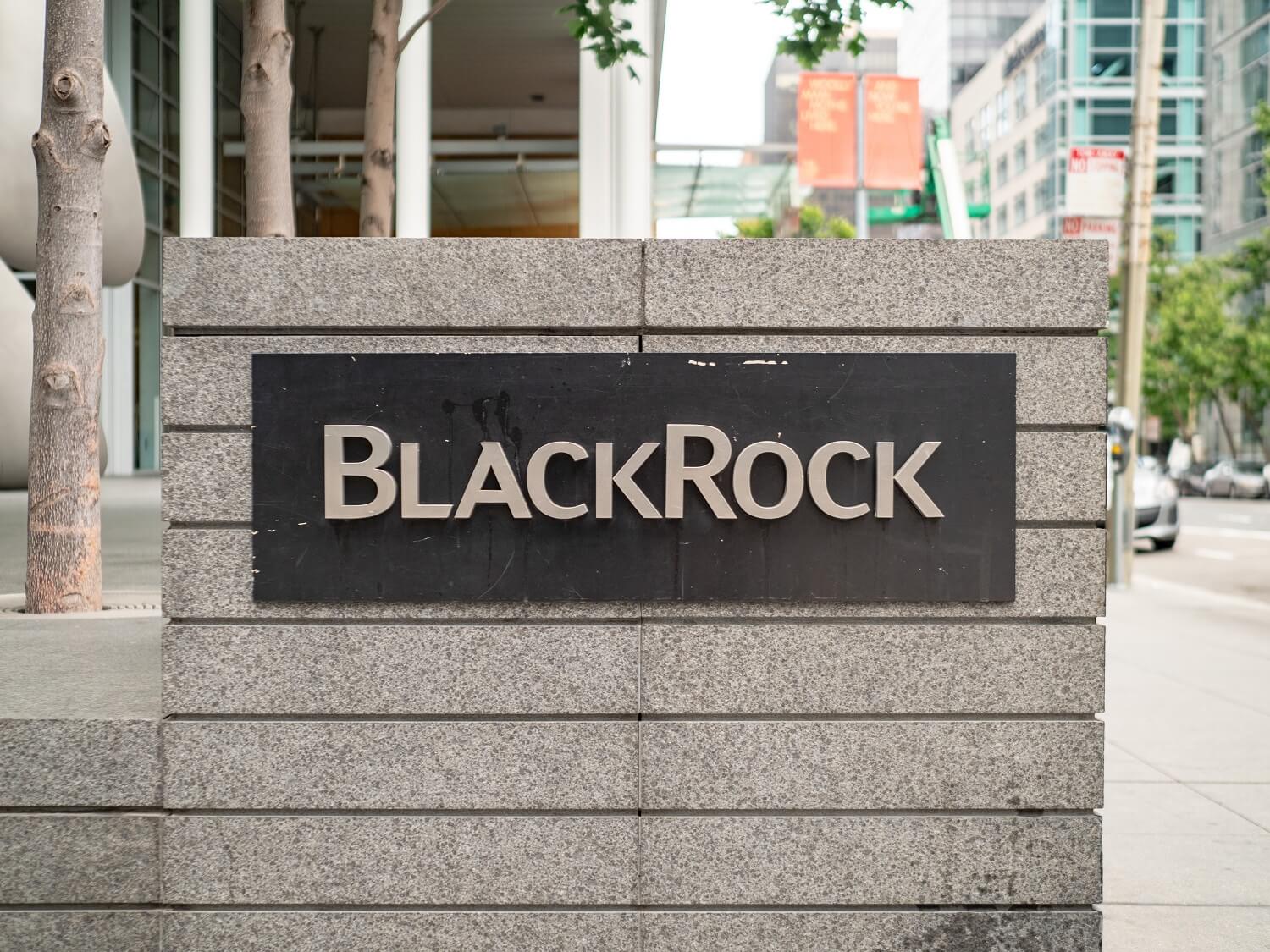 BlackRock s'associe aux géants de Wall Street pour investir dans le spot Bitcoin via ETF