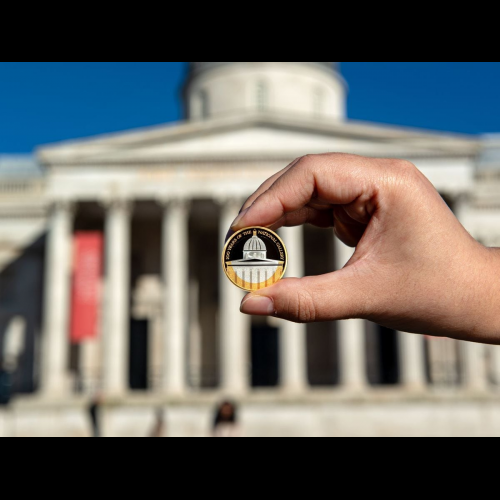 La Monnaie royale émet une pièce commémorative pour marquer le bicentenaire de la National Gallery de Londres