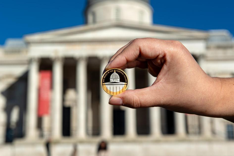 La Monnaie royale émet une pièce commémorative de 2 £ pour marquer le 200e anniversaire de la National Gallery