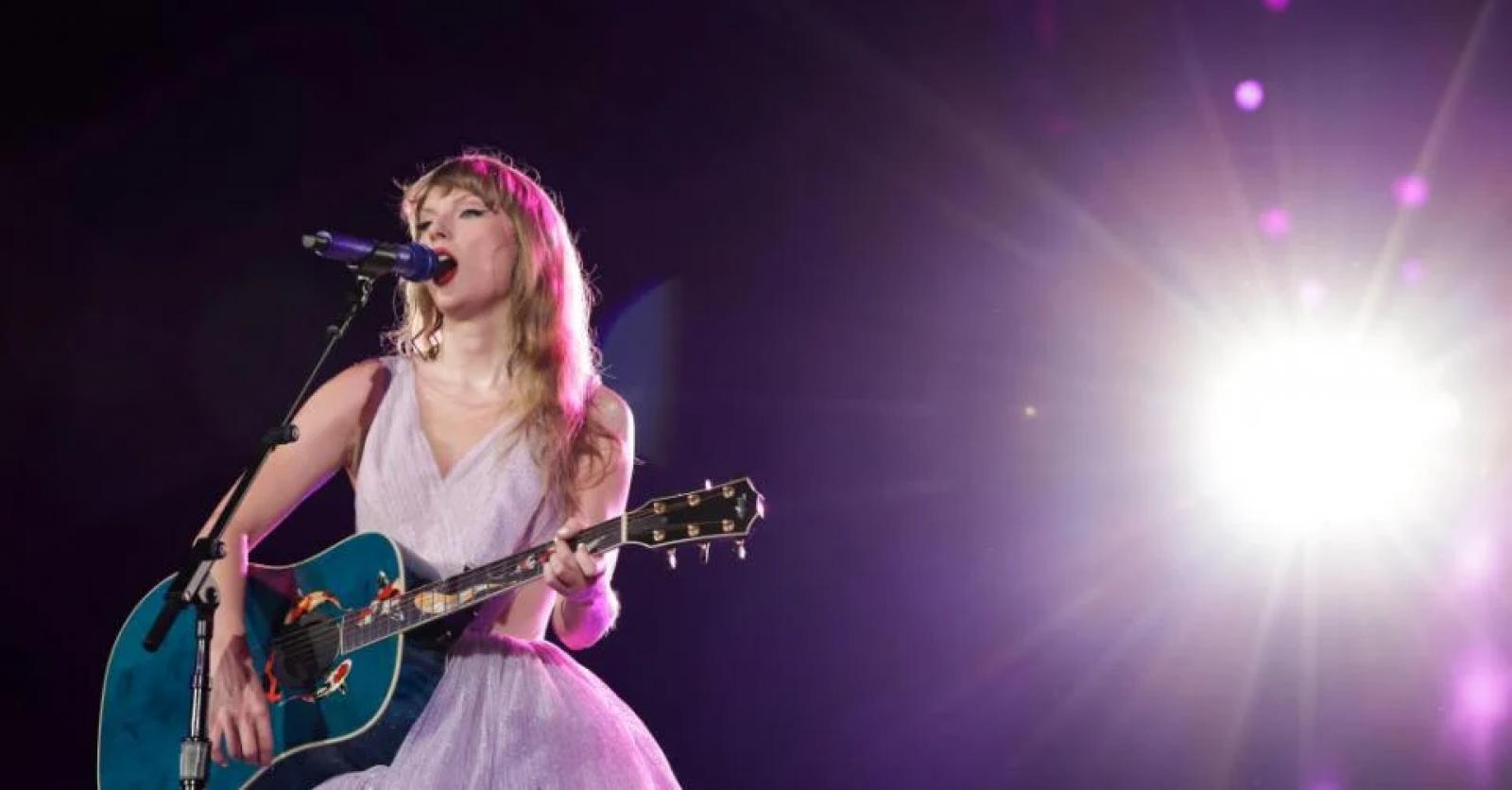 Taylor Swift : une icône mondiale domine l'économie et inspire les gens