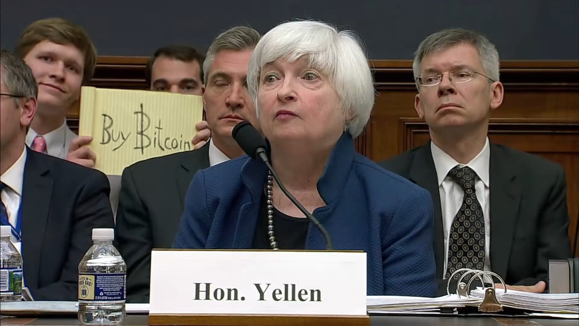 Iconic  ‘Buy Bitcoin’ Sign from 2017 Congressional Hearing Set to Hit Auction Block