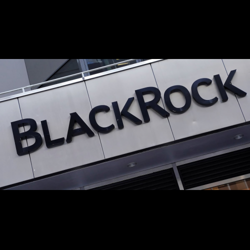 La SEC retarde sa décision sur les applications BlackRock et Grayscale Ethereum ETF