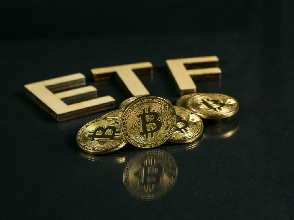 比特币 ETF 流入暂停：长期增长路径暂时中断