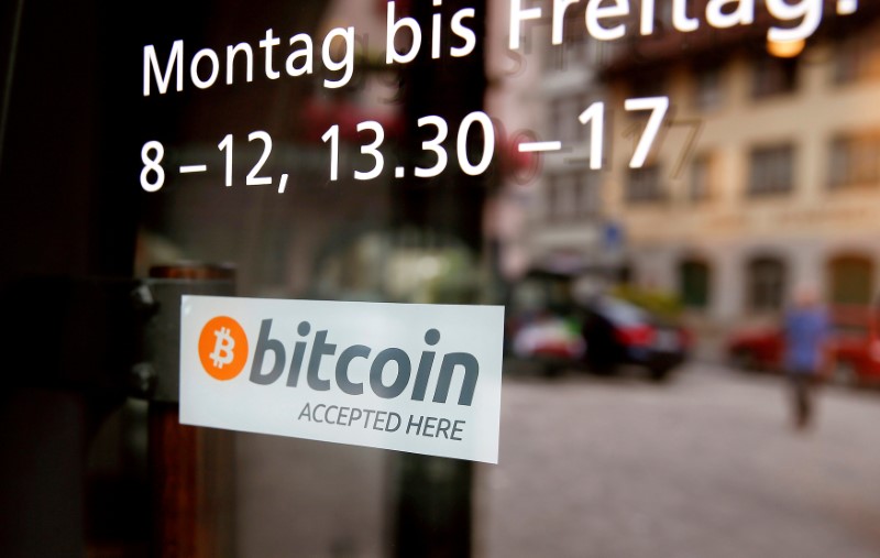 Bitcoin und Ethereum stürzen ab, während die Kryptowährungsmärkte einbrechen