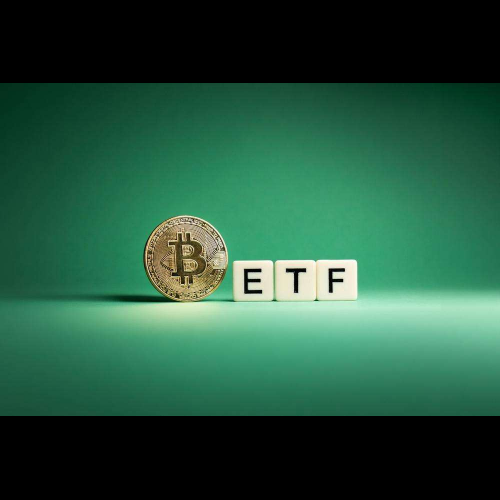 Montée des marchés de la cryptographie : l'ETF Bitcoin atteint de nouveaux sommets, les baleines investissent dans Akash et InQubeta