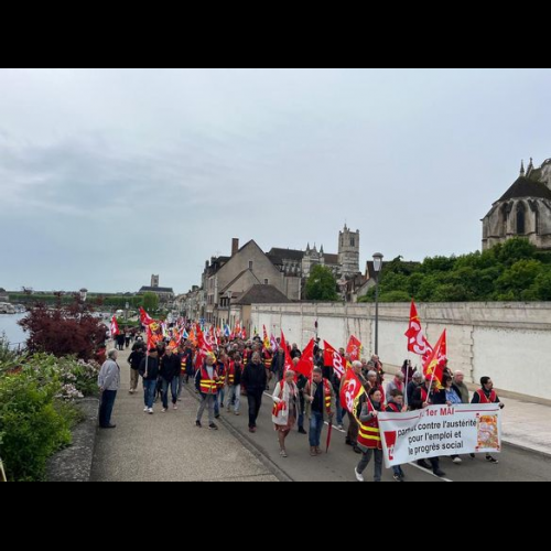 Le rassemblement du 1er mai à Auxerre se concentre sur la paix, les droits des travailleurs et les élections européennes