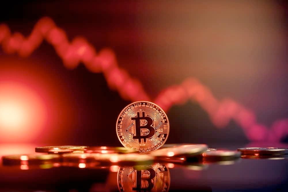 Bitcoin's Prolonged Decline Raises Red Flags Amid Major Market Shift