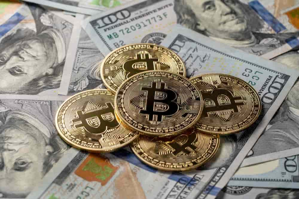 Bitcoin (BTC) Trades in a 3-Month Price Range with a Yearly Low Exchange Volume and an All-Time Low On-Chain Volume. Yet, Bitcoin’s 24-Hour Average Transaction Fees Reached a New All-Time High of $195 on June 8, at Block Height 847015