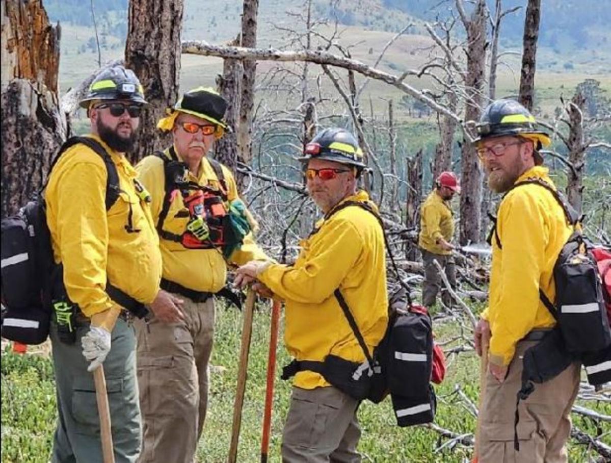 Casper Mountain Fire Department Responds to Grass Fire in Dead Ponderosa Pine