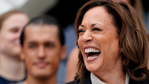 Pourquoi la campagne de Kamala Harris l'appelle-t-elle « Gosse » ?