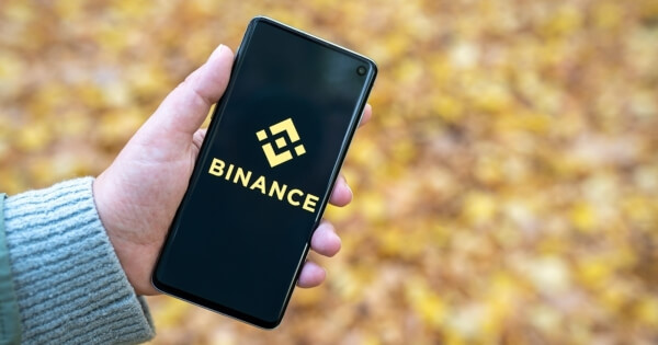 Binance Announces USDC Airdrop for FRONT and SLF Holders