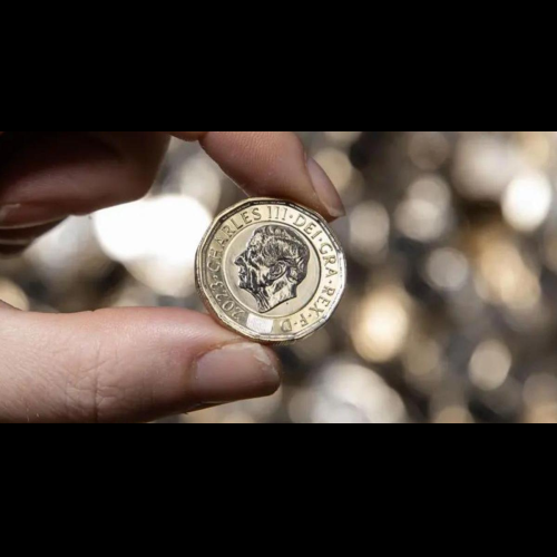 Post Office worker Diane Bath discovers 'goldmine' £1 coin featuring King Charles' face