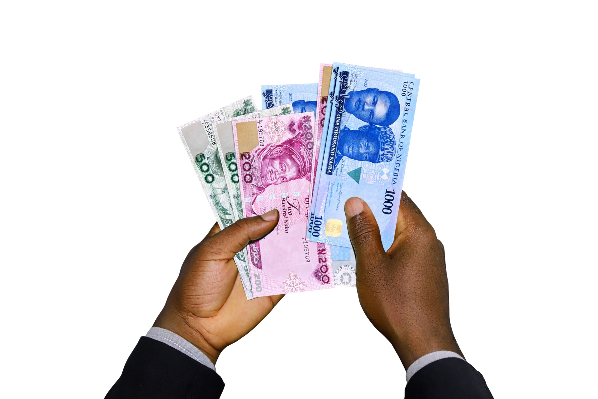 Naira Depreciates at NAFEM by 1.37% to N1,562.66/$1 as CBN MPC Meeting Begins