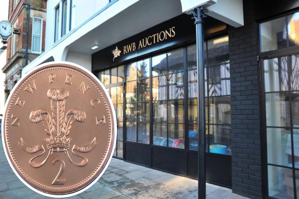 Two-pence coin with 'major error' sells for £700 in Wiltshire