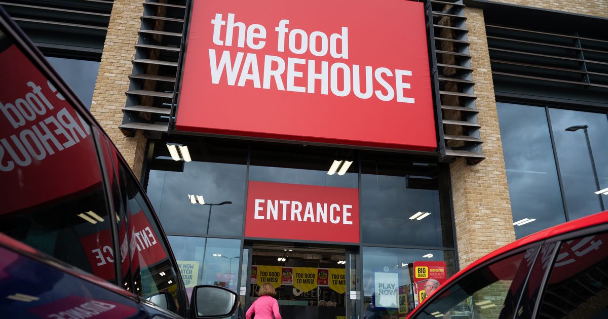 アイスランドとThe Food Warehouseは、10月1日からの光熱費の値上げのため、食品のパッケージを大幅に変更