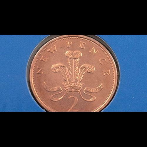 Rare 2p coin minted with wording error in 1983 sells for £700