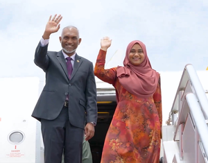 Le président des Maldives, Mohamed Muizzu, arrive à New Delhi pour une visite de 5 jours pour rencontrer le Premier ministre Modi et d'autres hauts responsables