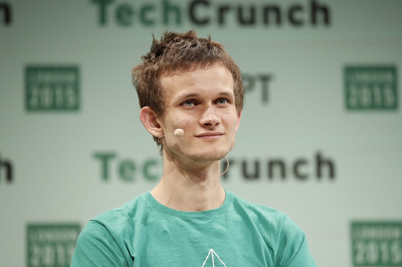 Vitalik Buterin Donates $242,000 ETH to the Legal Defense Fund of Tornado Cash Developers