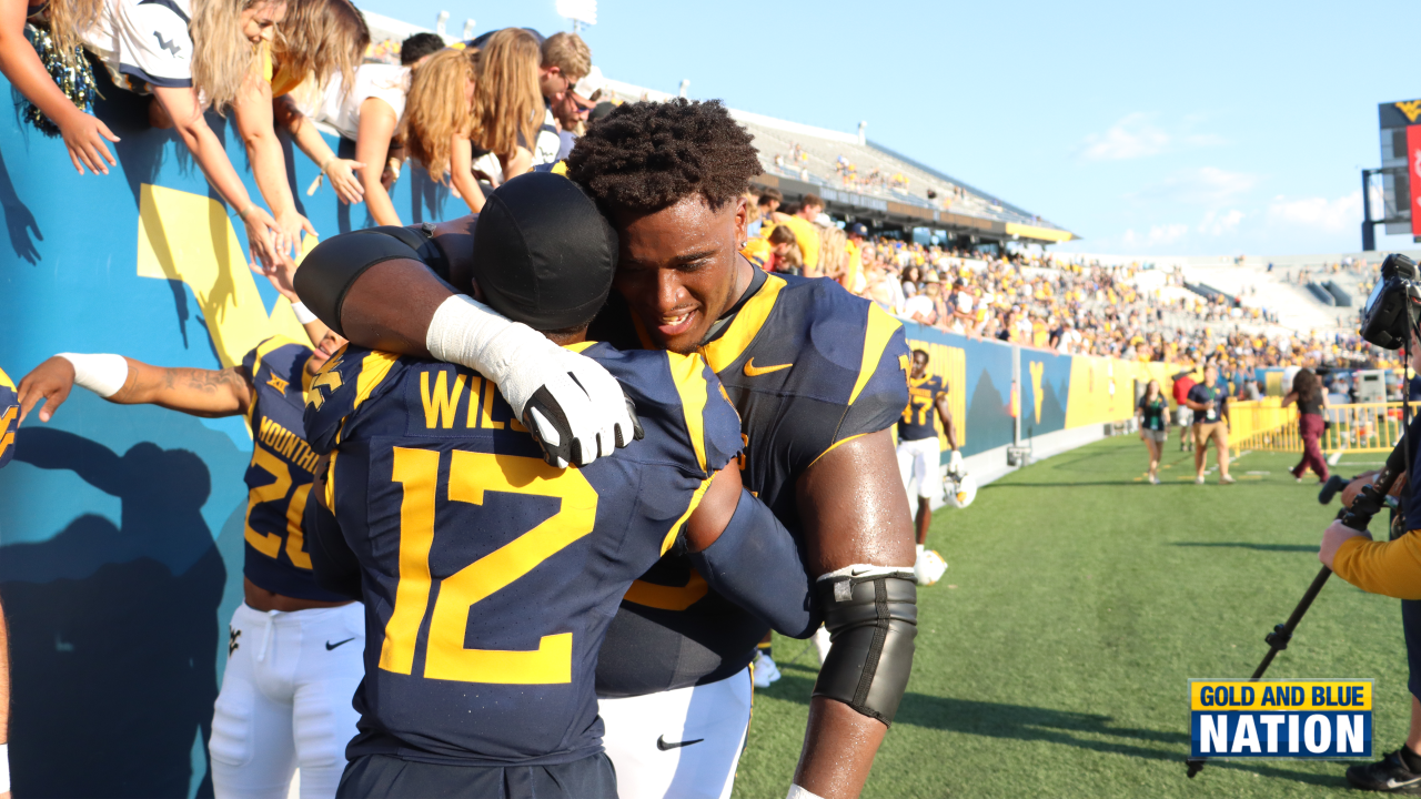 West Virginia football rolls past Oklahoma State, 38-14, behind big first half