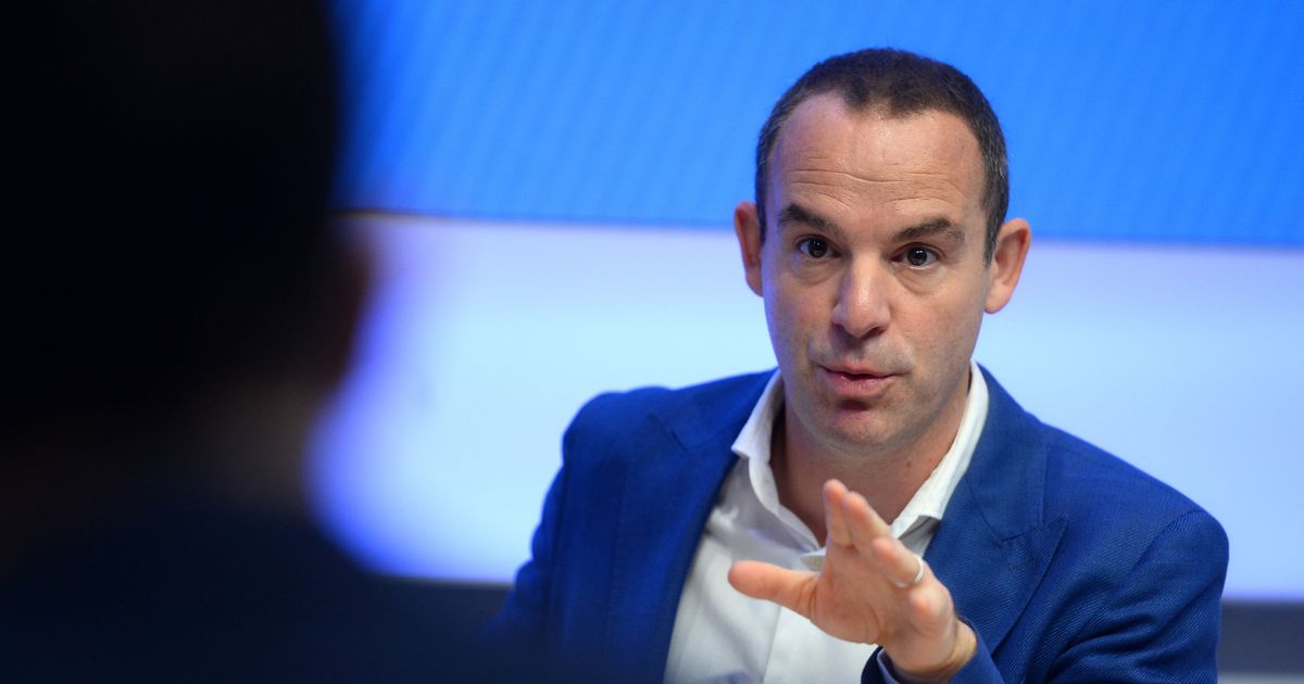 Martin Lewis urges Brits to switch energy providers now to escape 'staggering' winter bills