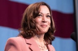 Ripple Founder Donates $1 Million in XRP to Kamala Harris' Campaign