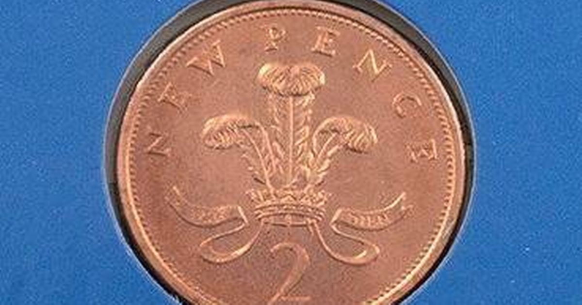 Rare two-pence coin with 'major error' fetches £700 at auction