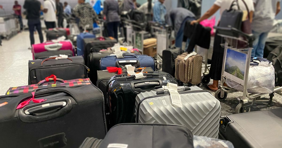 Une femme se sent mal à l’aise après l’approche « effrayante » d’un homme à l’aéroport