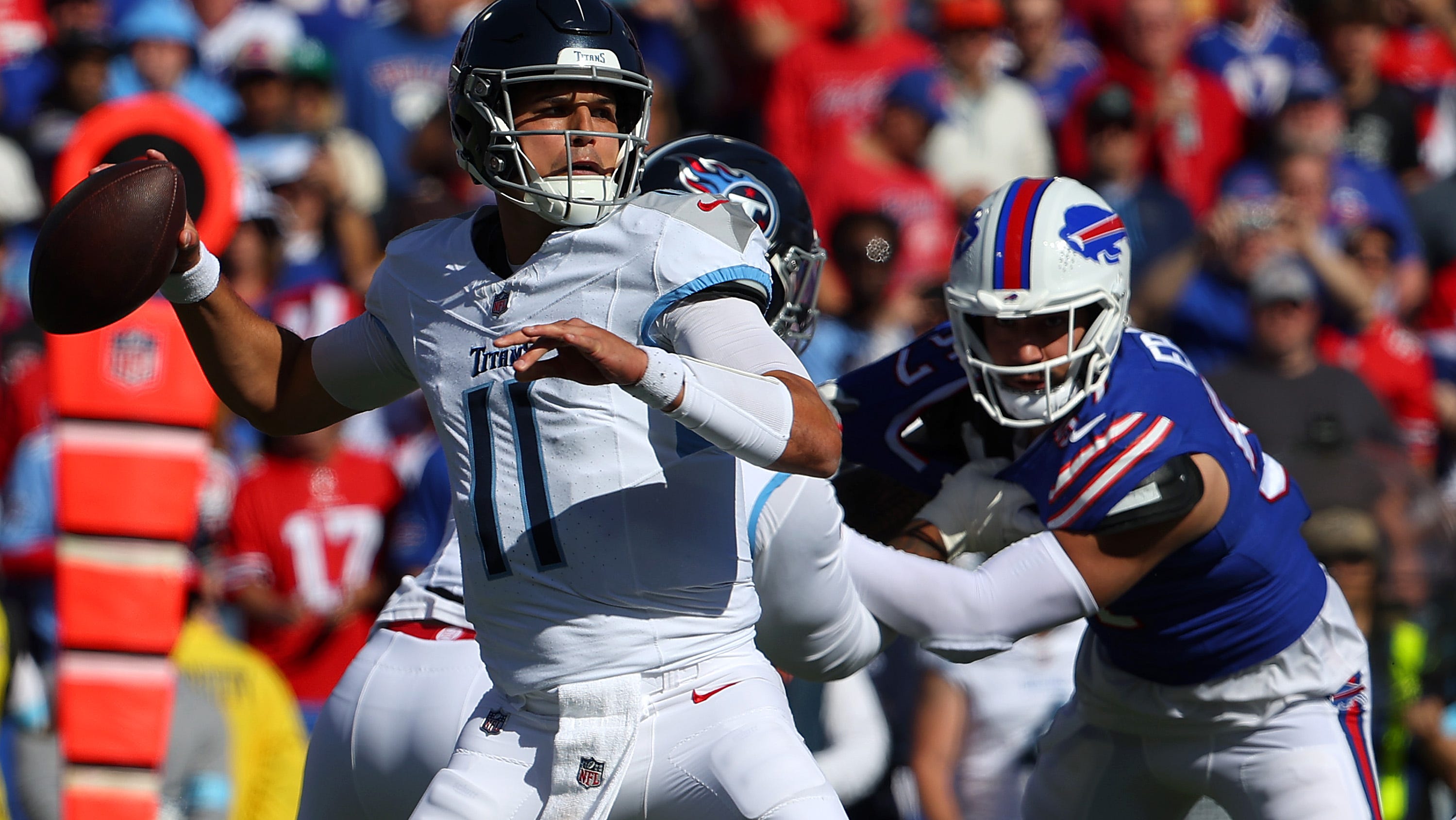 Bills vs. Titans: Ray Davis rushes for touchdown as Buffalo responds to 10-0 deficit