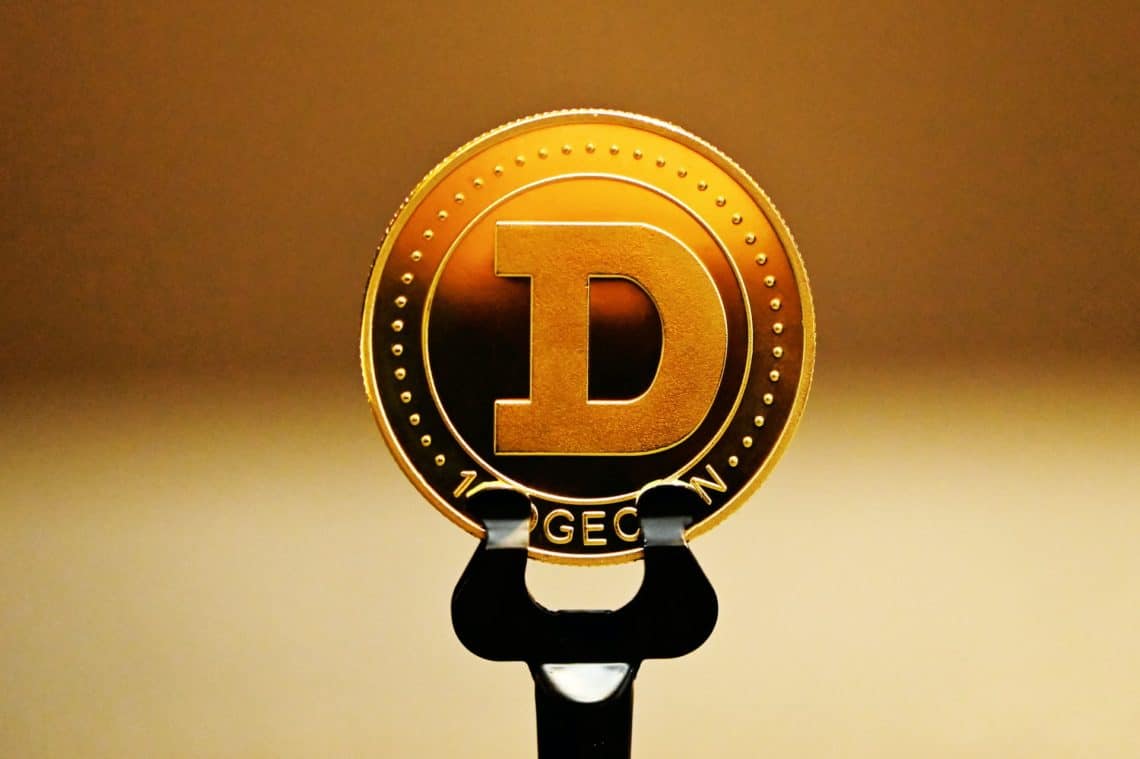 0.14달러 가격의 Dogecoin(DOGE)은 지난 24시간 동안 1.77% 증가했으며 전문가들은 10월 말까지 0.31달러로 증가할 것으로 예상합니다.