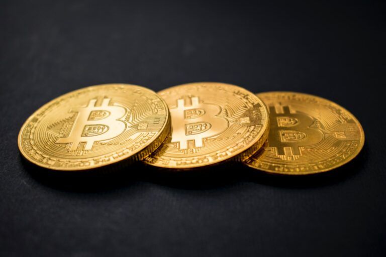 Spot Bitcoin ETFs Surpass 1M BTC Holdings Milestone, Market Cap Now Tops $72.5B