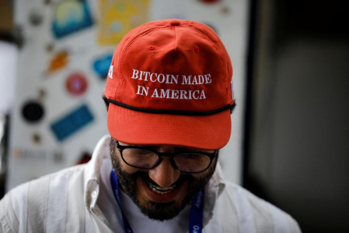 Bitcoin Nears US$100,000 as Trump-Era Optimism Grips Crypto Market