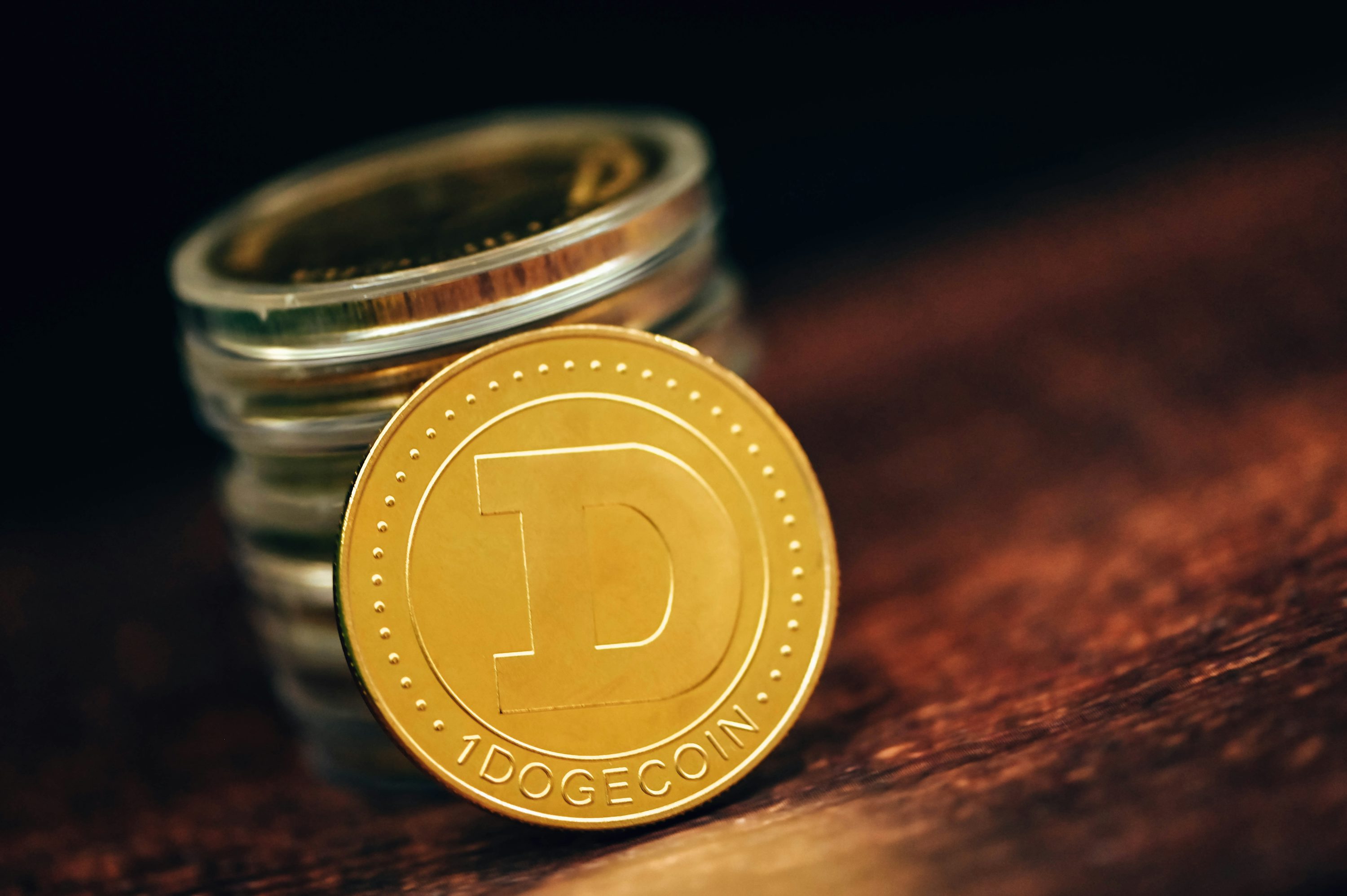 Dogecoin (DOGE) steht vor massiven Zuwächsen in den kommenden Wochen und bereitet sich auf seinen nächsten Bullenmarkt vor