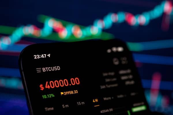 Bitcoin Falls Below USD $100,000, Market Cap Drops by $1.6B as FED Hints at Tighter Monetary Policies