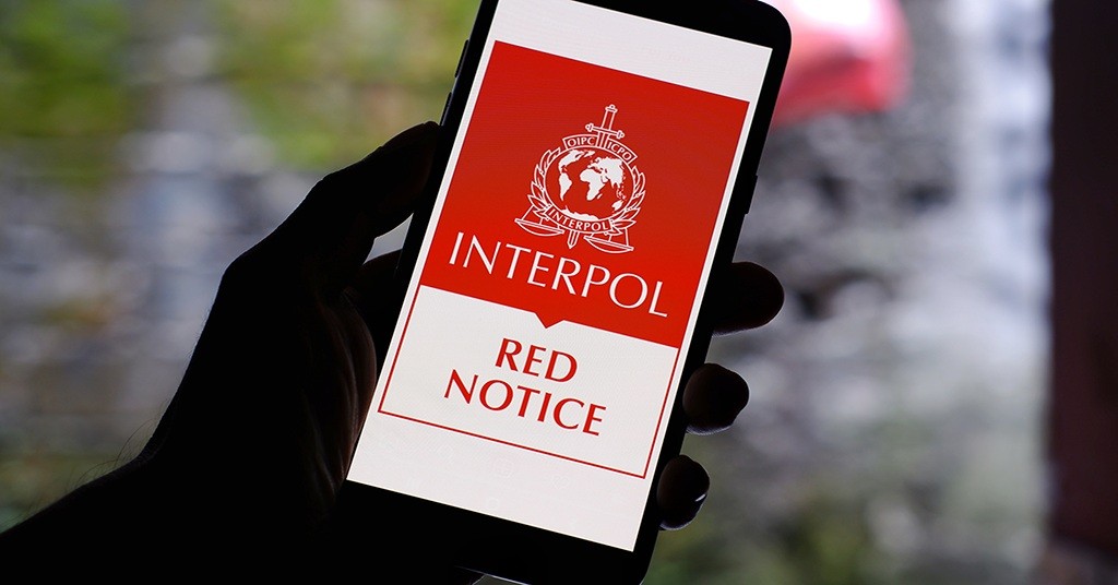 Interpol erlässt Red Notice für PulseChain-Gründer Richard Hart wegen Betrugsvorwürfen