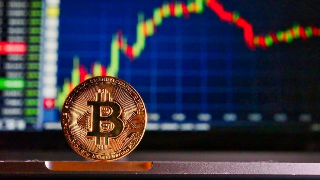 Bitcoin-Optionen im Wert von über 14 Milliarden US-Dollar sind heute abgelaufen, eines der größten Ereignisse in der Geschichte: Das sollten Krypto-Investoren erwarten