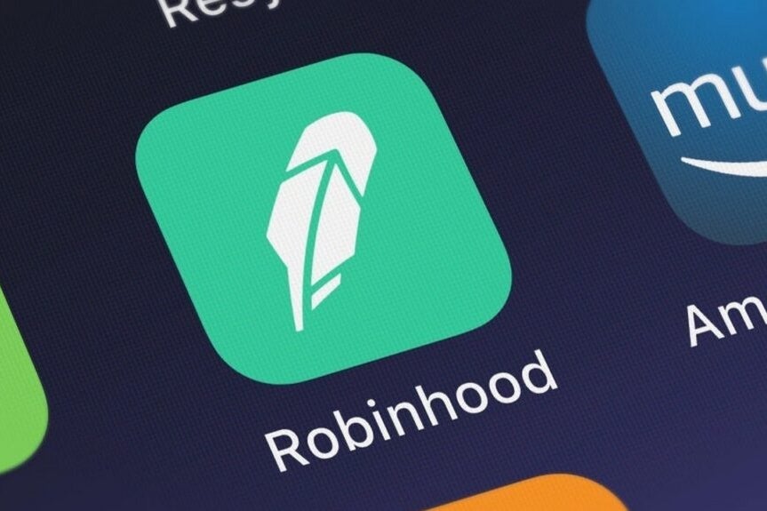 Robinhood récompense les utilisateurs existants avec 2,5 millions de dollars de Bitcoin et de Dogecoin pendant le réveillon du Nouvel An